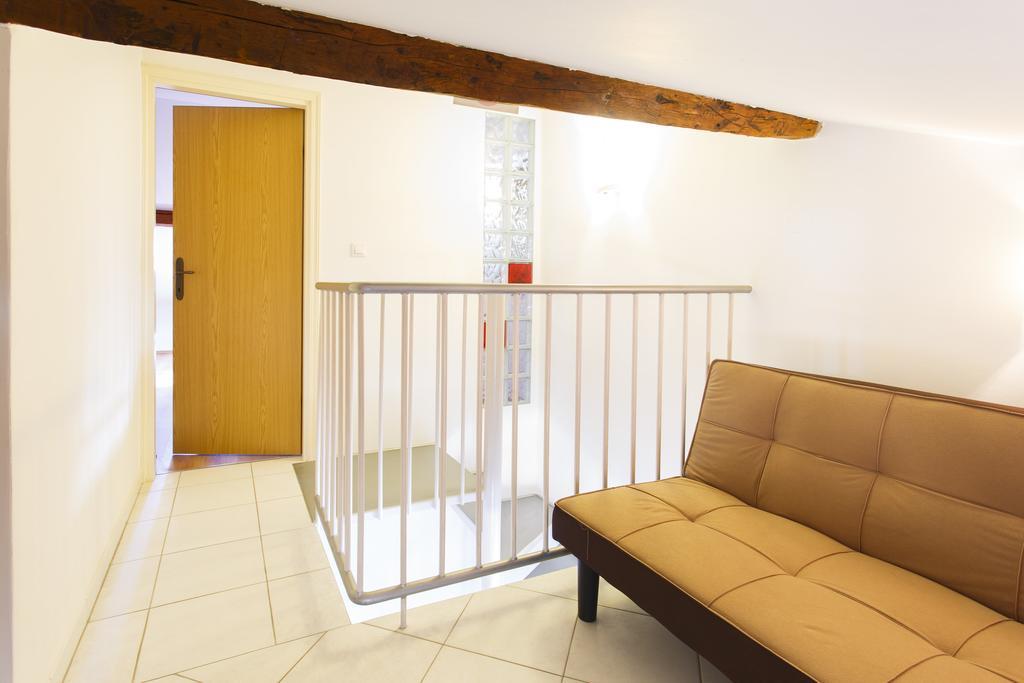 Apartments Villa Kastav In Old Town Center With Sea View And Parking Phòng bức ảnh