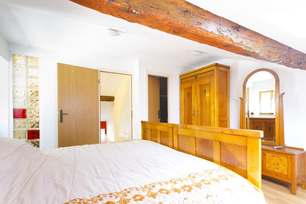 Apartments Villa Kastav In Old Town Center With Sea View And Parking Phòng bức ảnh