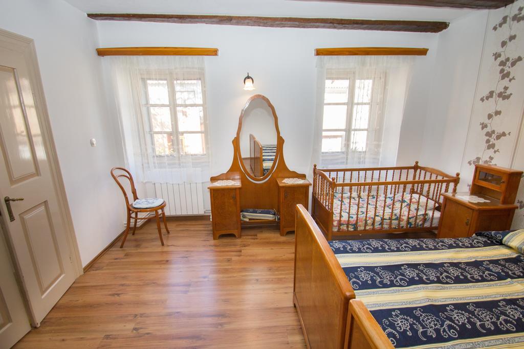 Apartments Villa Kastav In Old Town Center With Sea View And Parking Ngoại thất bức ảnh
