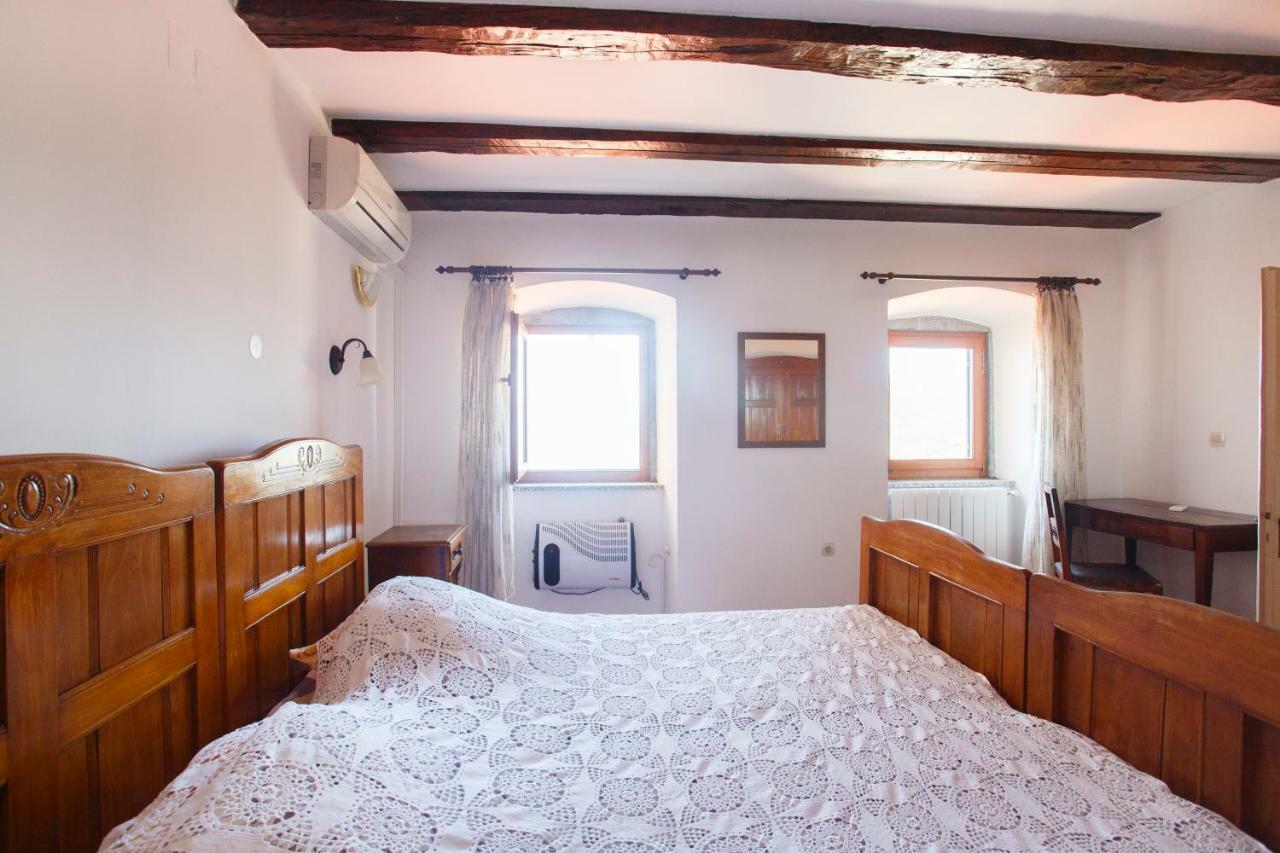 Apartments Villa Kastav In Old Town Center With Sea View And Parking Ngoại thất bức ảnh